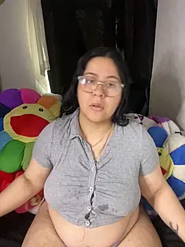 MsConejitaa online show from 27, 5, 2026