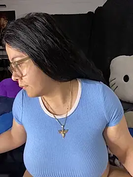 MsConejitaa online show from 21, 3, 2025