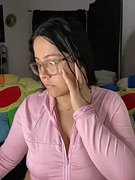 MsConejitaa online show from 9, 3, 2025