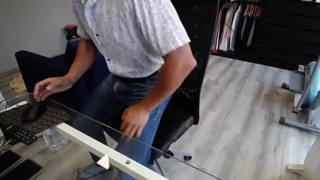 samricci21 online show from 16, 10, 2025