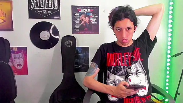 shelby  hotshoww online show from 30, 1, 2025