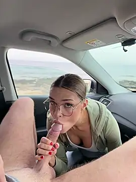 Nicoleevien online show from 8, 2, 2026