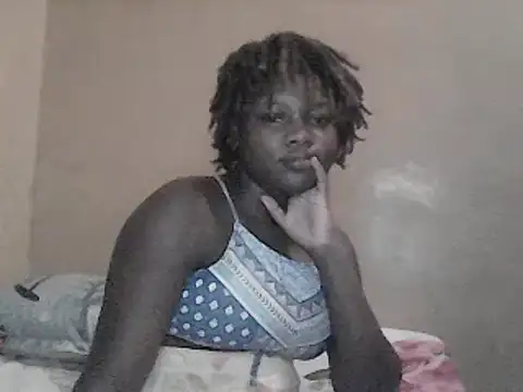 freaky-hotgal001 online show from 29, 12, 2024