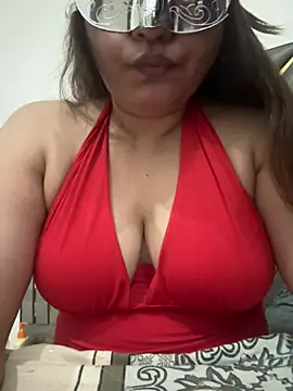 Snapshot of Rubinaxxx chatting on 22, 7, 2026 Rubinaxxx online show from 22, 7, 2026