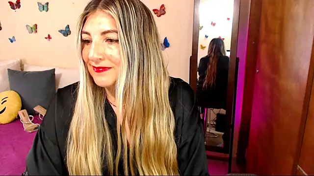 Jolie-Mature online show from 18, 12, 2025