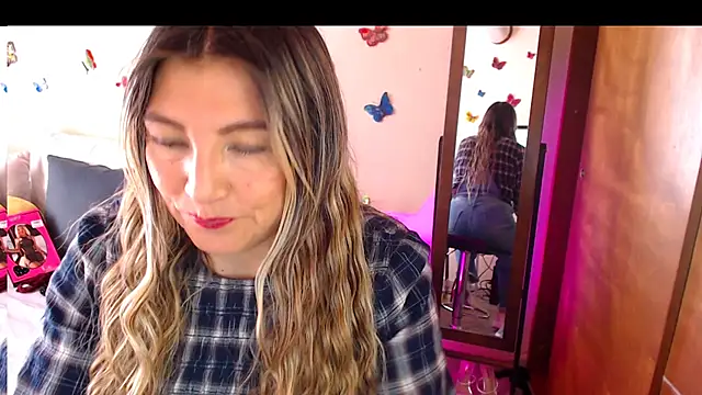 Jolie-Mature online show from 20, 9, 2025