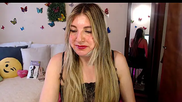 Snapshot of Jolie-Mature chatting on 23, 6, 2026 Jolie-Mature online show from 23, 6, 2026