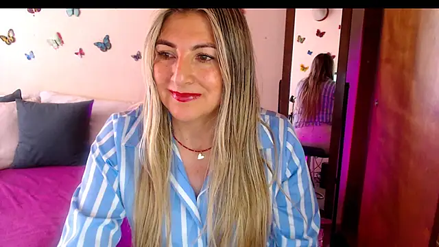 Jolie-Mature online show from 8, 11, 2025