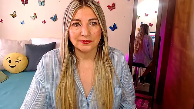 Jolie-Mature online show from 24, 10, 2025