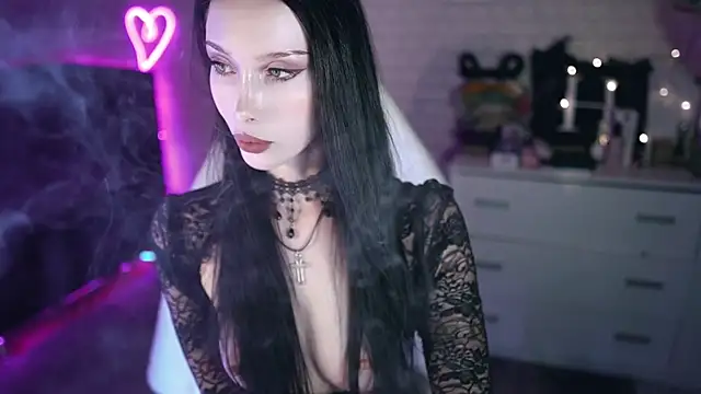  Uindi  online show from 20, 12, 2024