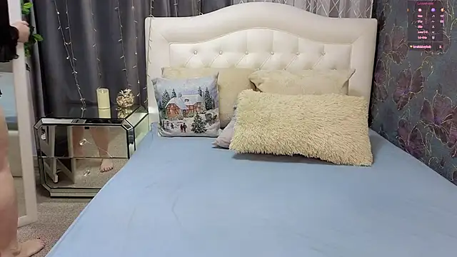 Lorabigass online show from 27, 11, 2025