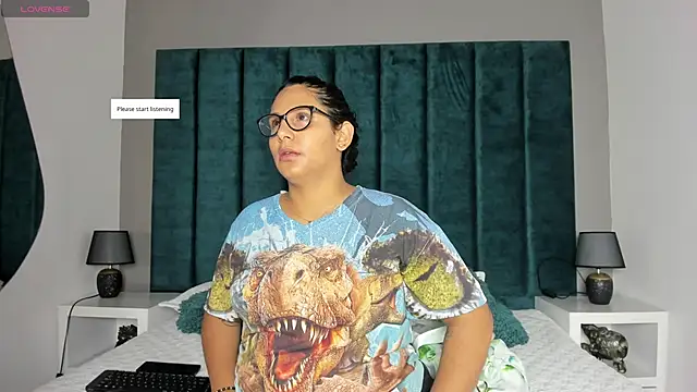 DanielleEvans  online show from 5, 12, 2025