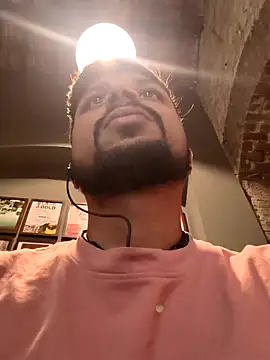  IRRESISTIBLE  online show from 14, 2, 2025