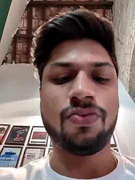  IRRESISTIBLE  online show from 14, 4, 2026