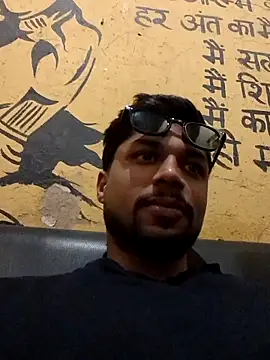  IRRESISTIBLE  online show from 12, 11, 2025