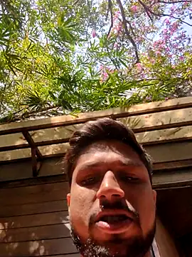  IRRESISTIBLE  online show from 18, 11, 2025