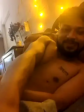  IRRESISTIBLE  online show from 22, 2, 2025