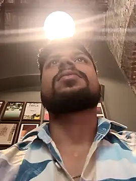  IRRESISTIBLE  online show from 18, 2, 2025