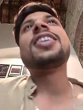  IRRESISTIBLE  online show from 2, 4, 2026