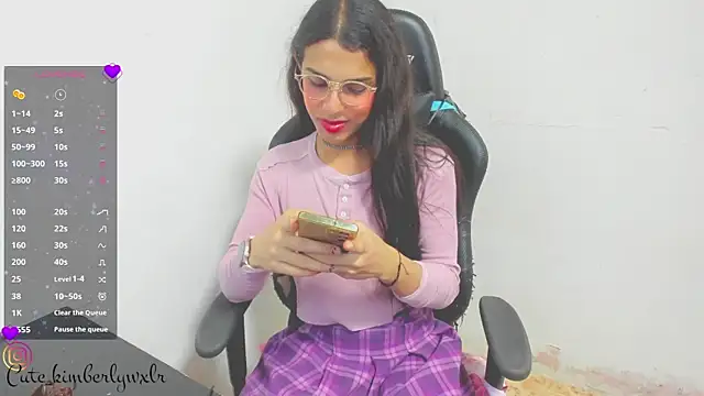 Kim Wexler online show from 28, 11, 2025