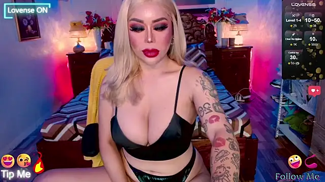 Magnificent Goddess online show from 2, 3, 2025