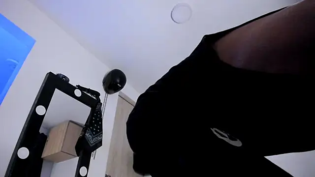 Samuel Suarez online show from 6, 10, 2025