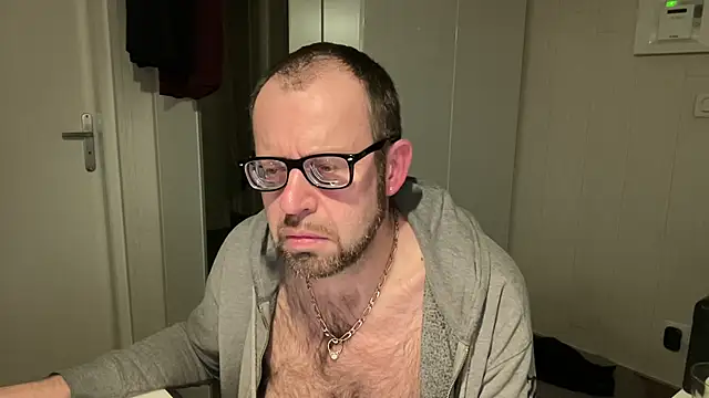 FABIOGLASSES online show from 19, 12, 2025