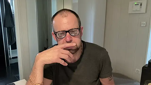 FABIOGLASSES online show from 11, 6, 2026