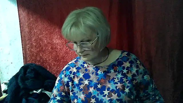 Snapshot of Gina_Marlyn chatting on 6, 5, 2026 Gina Marlyn online show from 6, 5, 2026