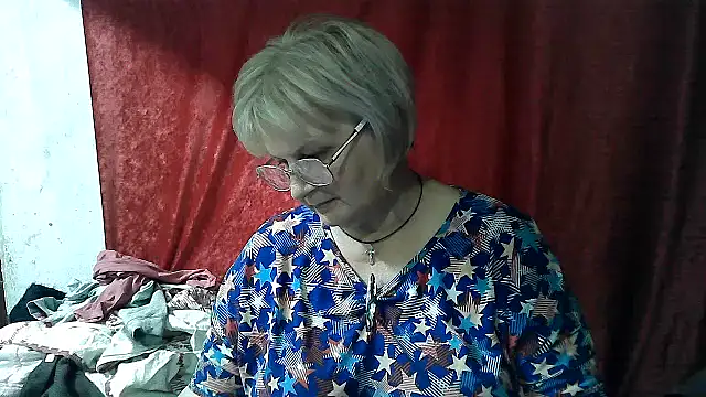 Snapshot of Gina_Marlyn chatting on 7, 5, 2026 Gina Marlyn online show from 7, 5, 2026
