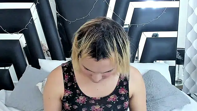 katya kozlov online show from 2, 3, 2025