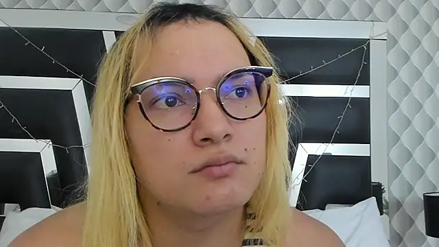 katya kozlov online show from 2, 4, 2026