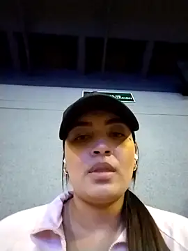 aisha es online show from 24, 3, 2026