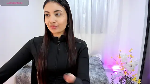 aisha es online show from 23, 10, 2025