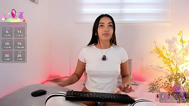 aisha es online show from 10, 4, 2026