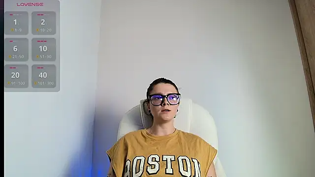 Snapshot of Arya_starrk chatting on 7, 3, 2025 Arya starrk online show from 7, 3, 2025