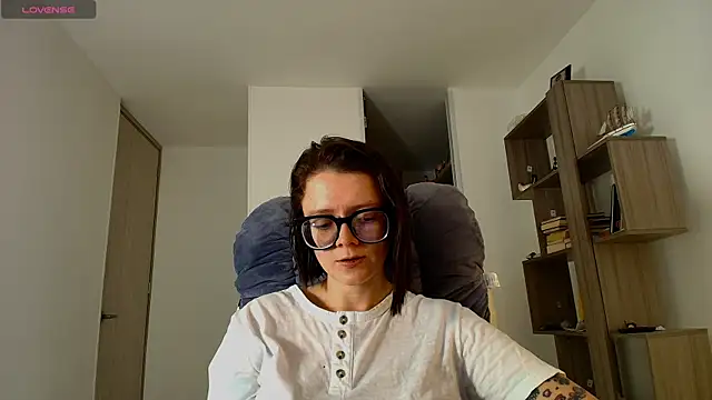 Snapshot of Arya_starrk chatting on 21, 11, 2025 Arya starrk online show from 21, 11, 2025