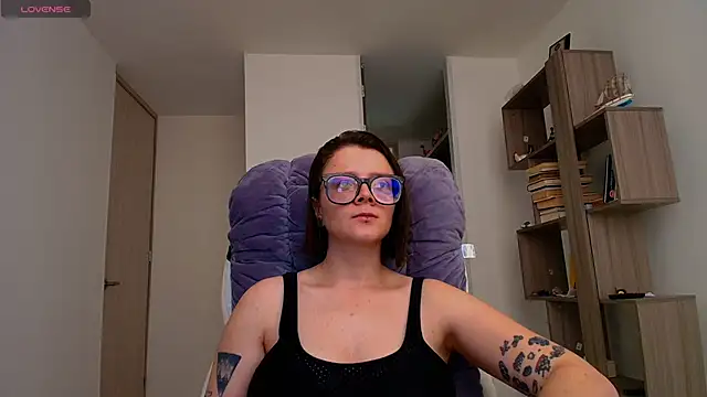 Snapshot of Arya_starrk chatting on 19, 10, 2025 Arya starrk online show from 19, 10, 2025