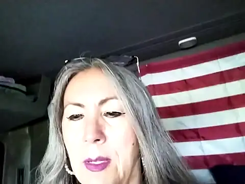 EvaRobinson online show from 19, 3, 2025