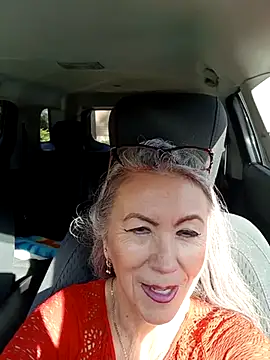 EvaRobinson online show from 18, 2, 2025