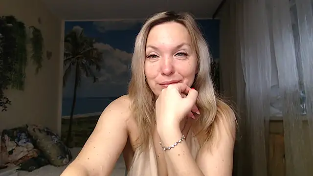 soaring love online show from 28, 10, 2025