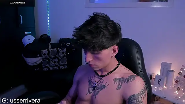 Thomass clark online show from 29, 12, 2024