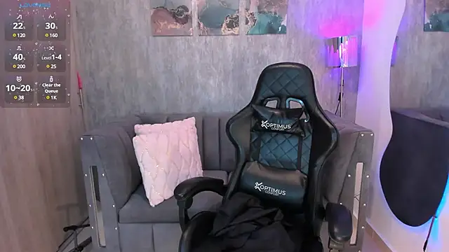 MelanieHudson  online show from 21, 3, 2025