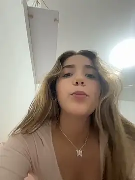 ShelbyHagen online show from 8, 11, 2025