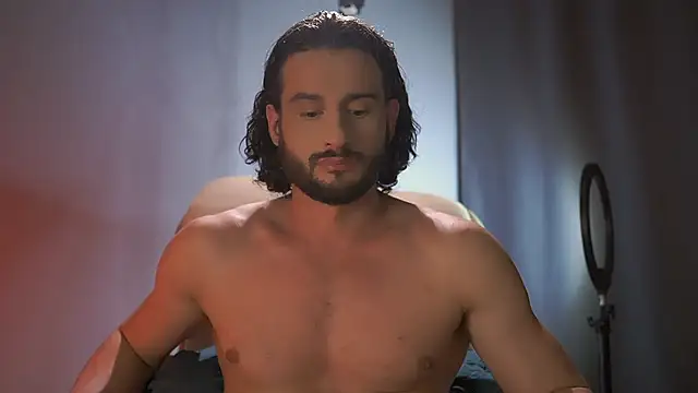 Keen   Luckystrike online show from 7, 10, 2025