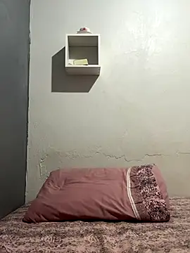 Snapshot of laisviana21 chatting on 19, 9, 2025 laisviana21 online show from 19, 9, 2025