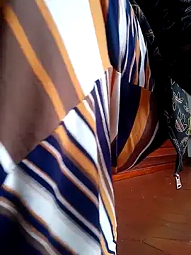 kelly dirty  online show from 24, 11, 2025