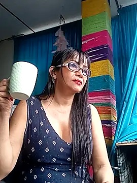 kelly dirty  online show from 22, 3, 2026