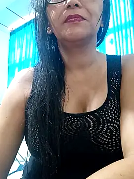 kelly dirty  online show from 12, 1, 2026