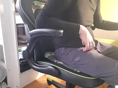 feathersify online show from 13, 11, 2025